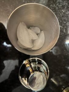 Shaker with ice