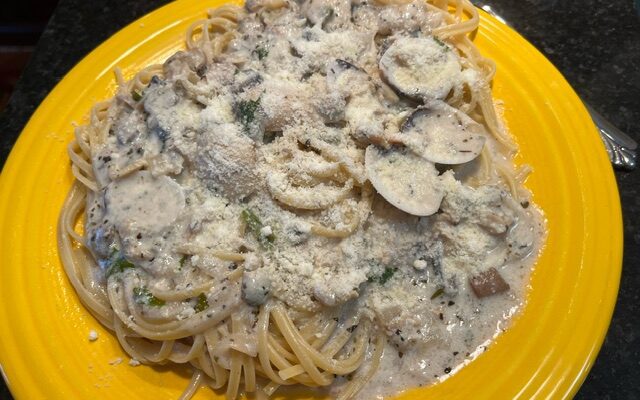Linguini In White Clam Sauce