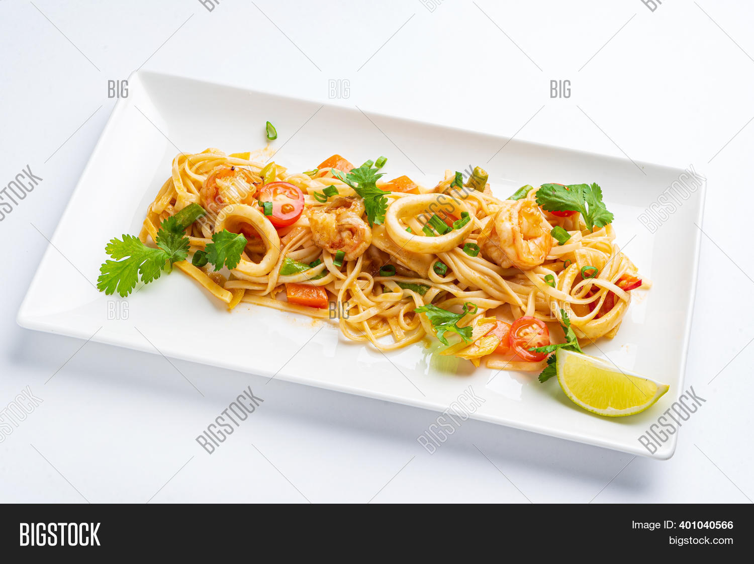 CALAMARI WITH NOODLES