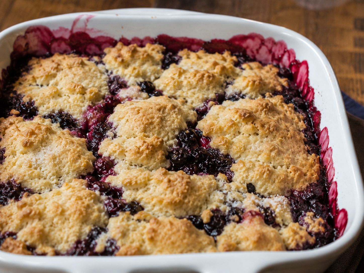 CLASSIC BLACKBERRY COBBLER